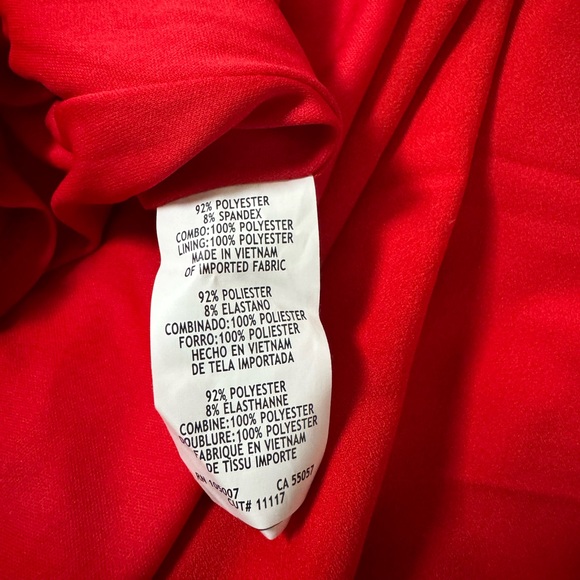 Red Dress - Picture 12 of 13